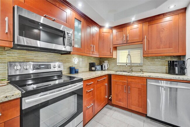 Photo - 830 S Hollybrook Dr Unidad 310