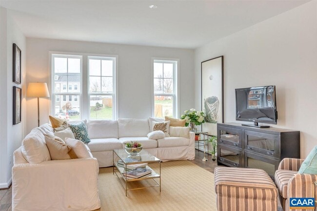 Photo - 3548 Grand Forks Blvd