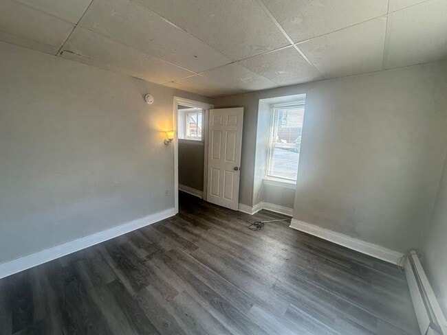 818 Church St Unit 2nd Fl