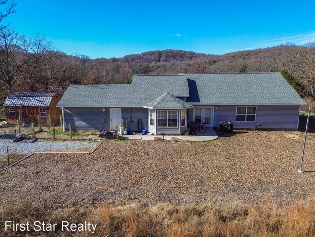 Photo - 4 br, 2 bath House - 19206 E. Black Oak