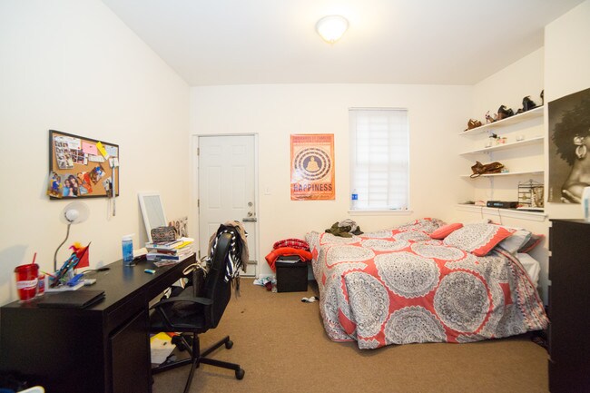 Photo - 1713 W Berks St