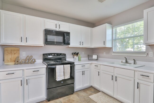 Photo - 4002 Avenue N 1/2