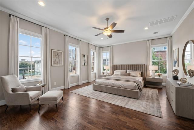 Photo - 520 S Pearl Expy