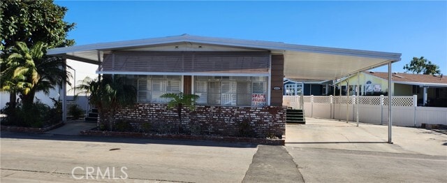 Photo - 16462 Poipu Ln