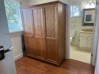 Photo - 305 W 1st St