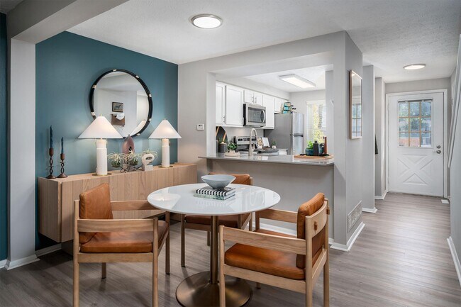 Hunters Court Townhomes