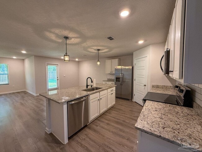 Photo - 6352 Burrow Ln