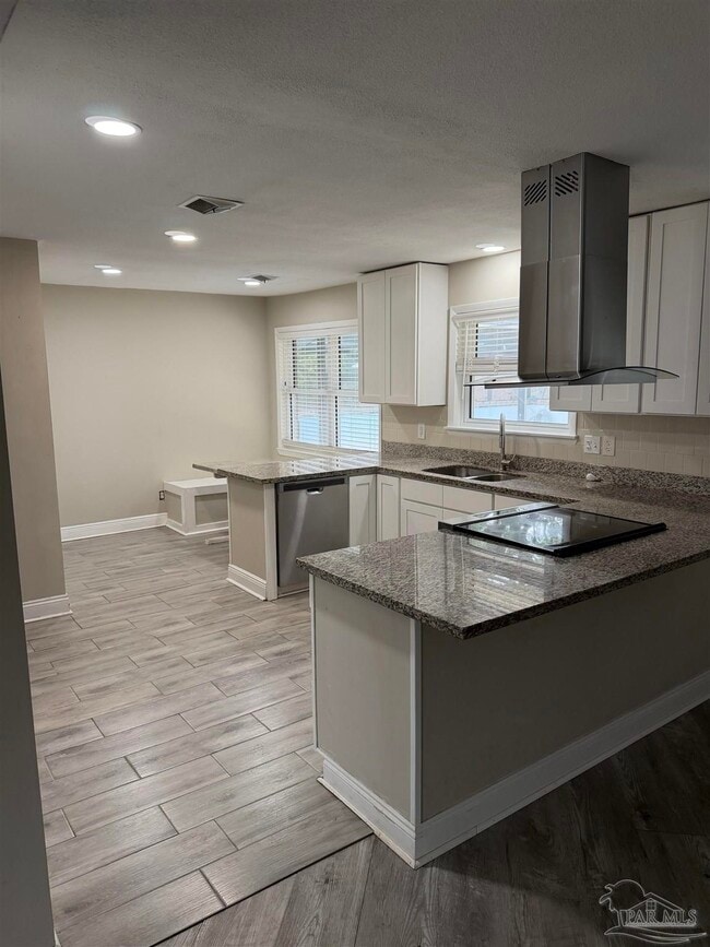 Photo - 7640 Templeton Rd