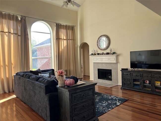 Photo - 2709 Alessandria Ln