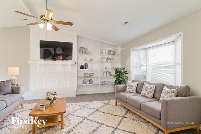 Photo - 5800 Old Meadow Rd