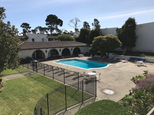 Photo - 2bd/1bath Condo at OceanForest Complex in Monterey