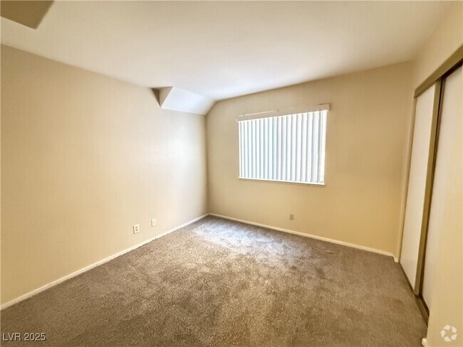 Building Photo - 8004 Celestial Ave Rental