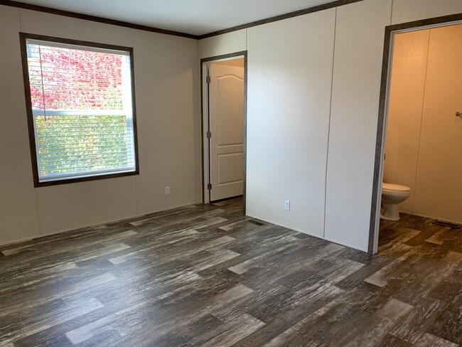 Photo - 6572 N Hampshire Dr