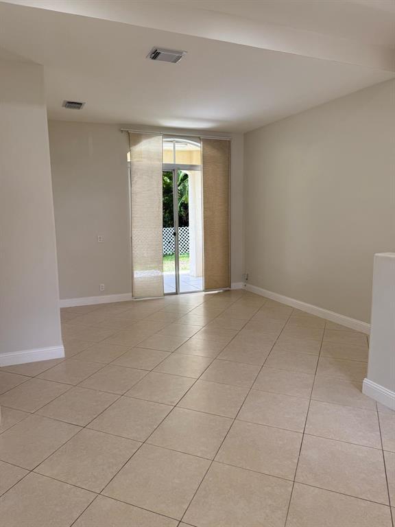 Photo - 5076 SW 38th Way