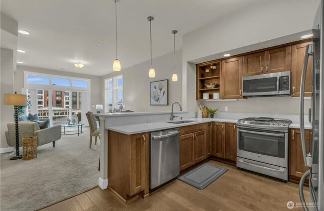 Photo - Ruston area of Tacoma - 2 bed plus den con... Unidad 407