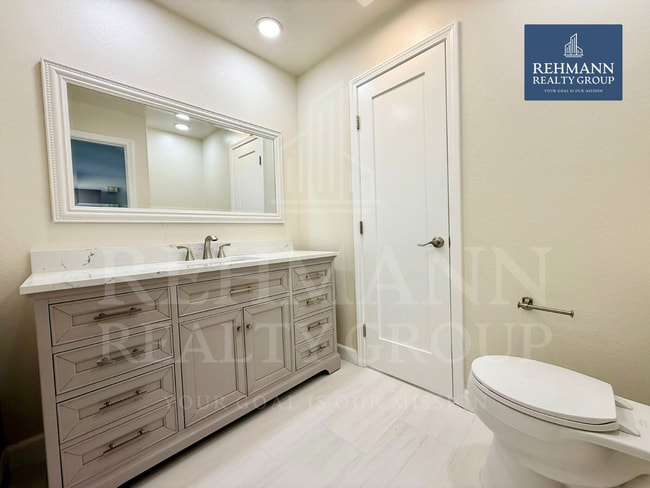 Building Photo - 6331 Caminito Andreta Rental