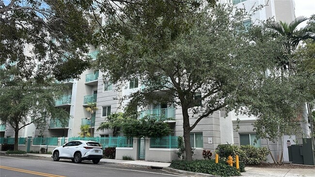 Photo - 6001 SW 70th St Unit 206