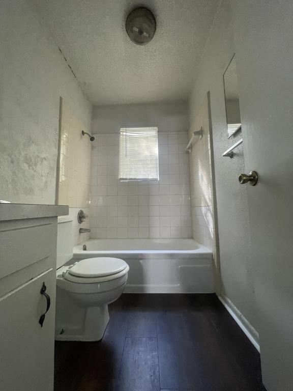 Photo - 1208 Urbantke Ct