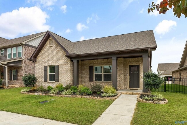 Photo - 17246 Chelsea St