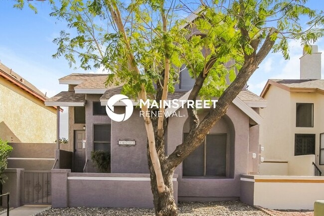 Photo - 3 Bedroom Pet-Friendly Home in Peoria, AZ with Main Street Renewal