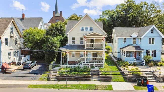Building Photo - 14 S Whittlesey Ave Rental
