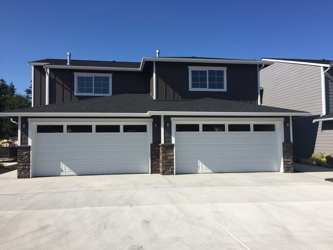 Building Photo - JENSEN2 Unit 3 Rental