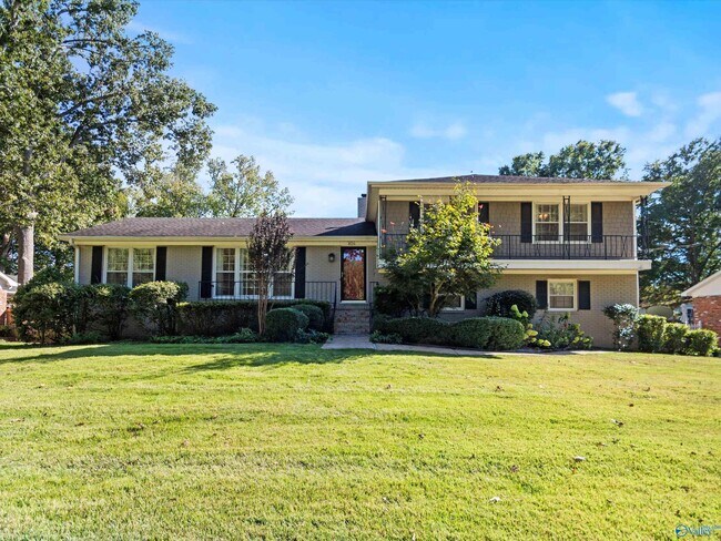 Photo - 826 Eldorado Ave SE