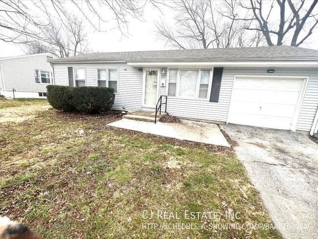 Building Photo - 3208 N McCoy-