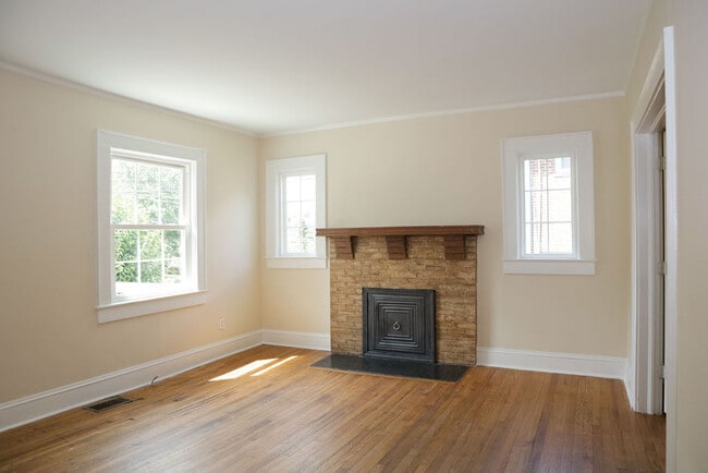 Photo - 603 Mayflower Dr