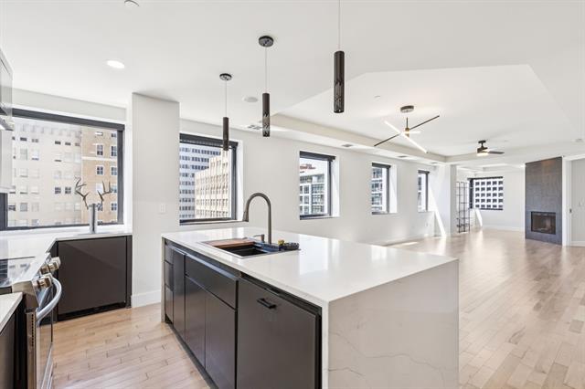 Building Photo - 1505 Elm St Unit 1202 Rental