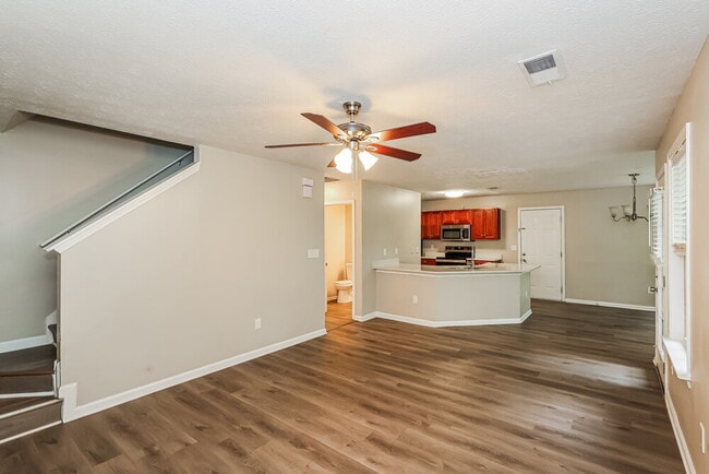 Photo - 4970 Promenade Dr SW