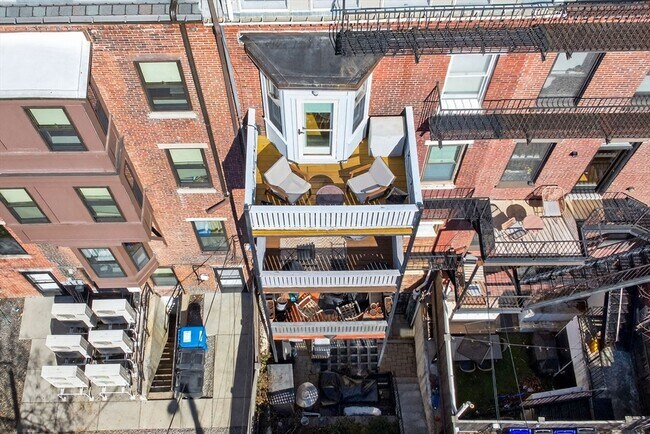 Photo - 60 Rutland St Unit 4