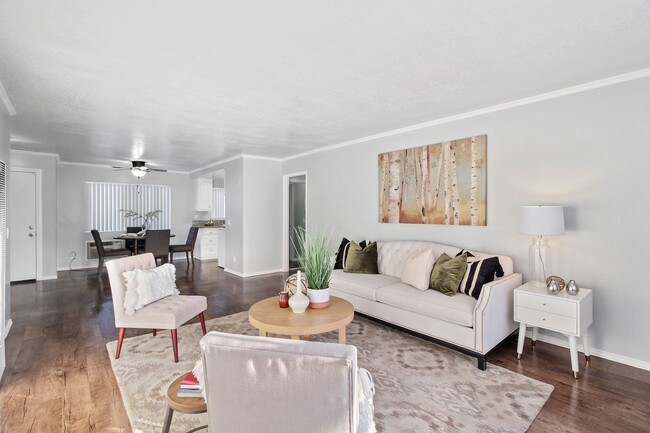 Photo - Villa Marseilles Apartments