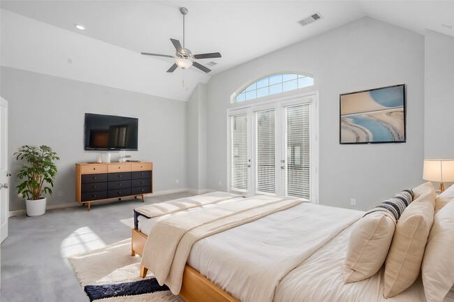 Photo - 1130 Shepherd Oaks Dr