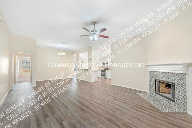 Photo - 1118 Grace Dr