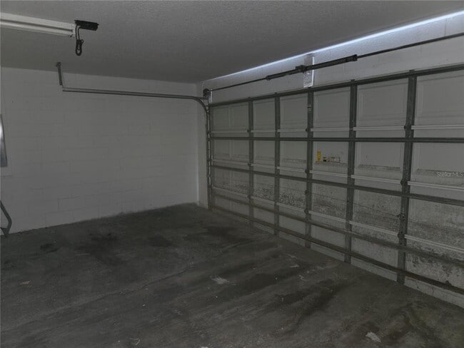 Photo - 8 Sawfish Ct