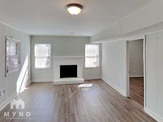 Photo - 7400 Middlebury Pl