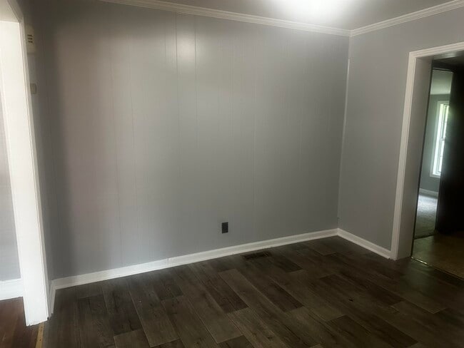 Photo - 325 W Cooper St