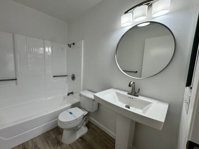 Primary Bathroom - 1136 N Escondido Blvd Unit 212