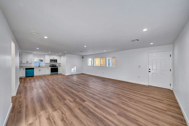 Photo - 11845 Hamlin St Unidad Downstairs ADU