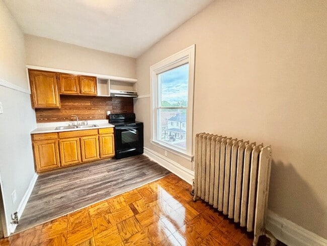 Photo - 732 8th St Unit 2