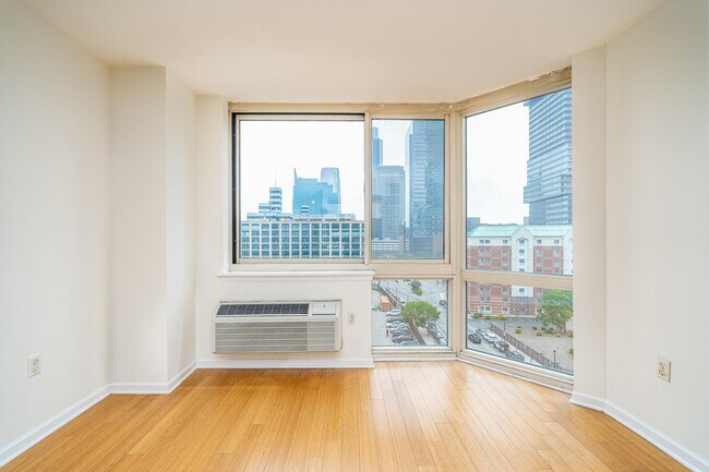 Photo - 20 2nd St Unit 901