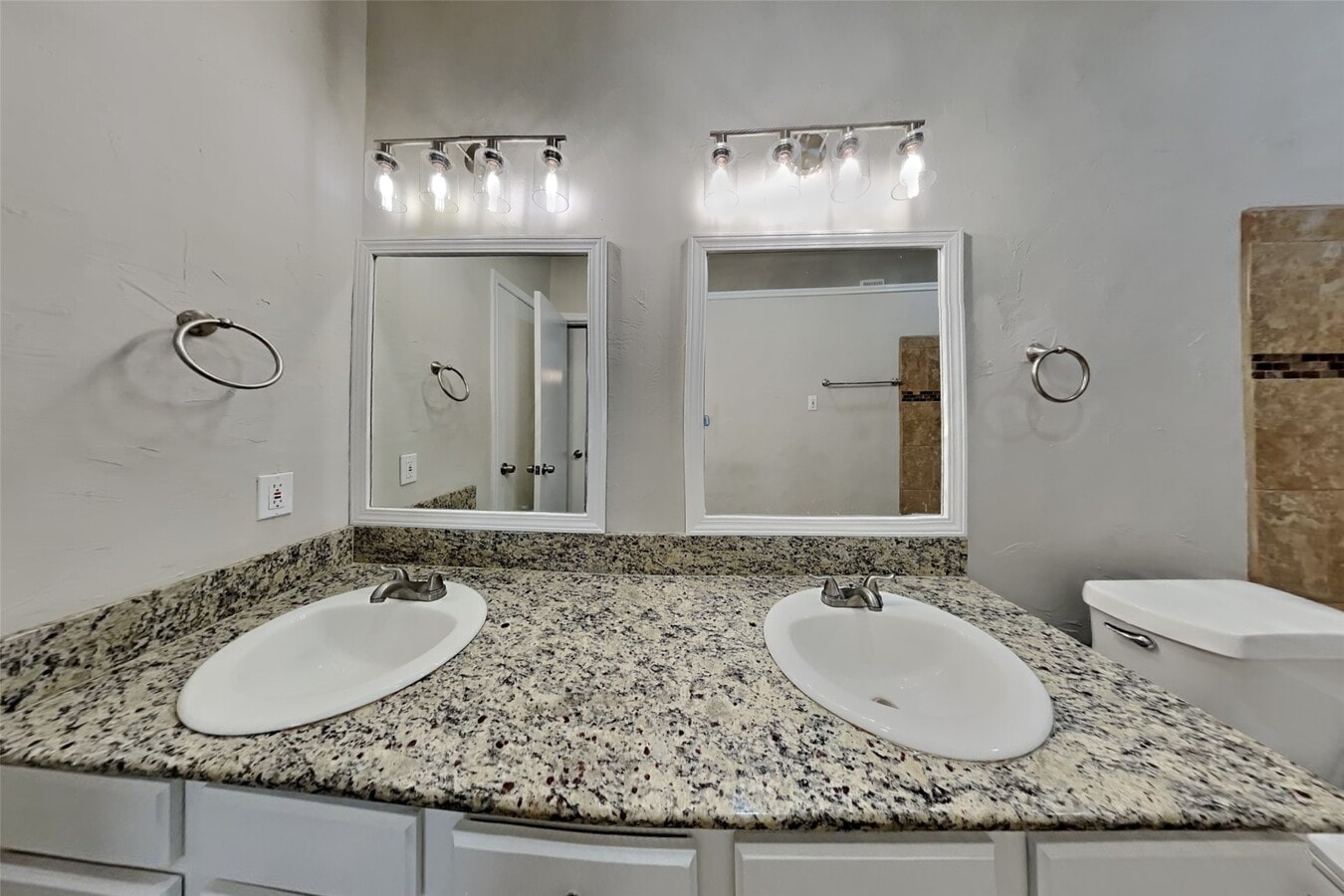 Photo - 2515 Chestnut Cir