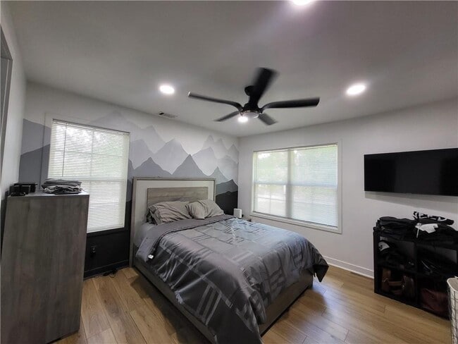 Photo - 2107 Pinehurst Dr