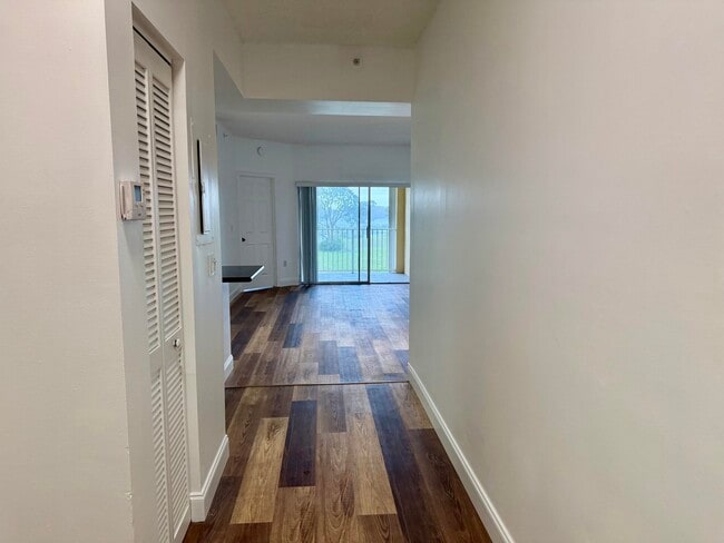 Photo - 2080 Greenview Shores Blvd Unit 421