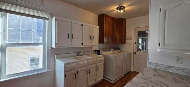 Photo - 14 Orient St Unit 2