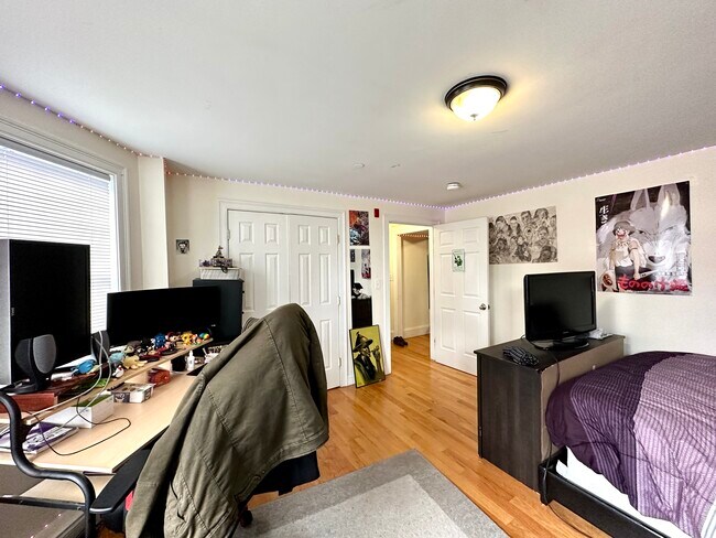 Photo - 107 Fisher Ave Unit 1