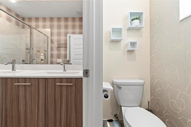 Photo - 8367 Central Park Blvd