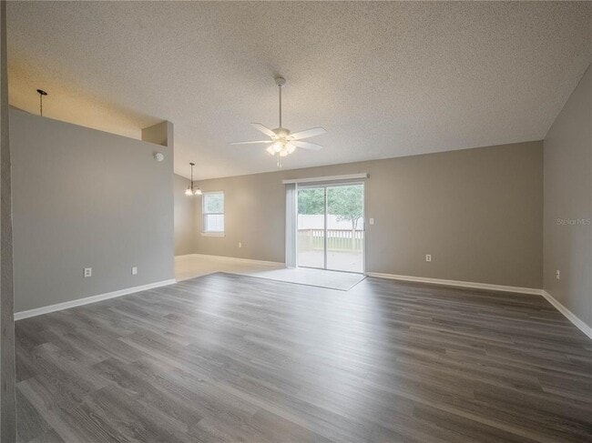 Photo - 4955 Wildflower Dr