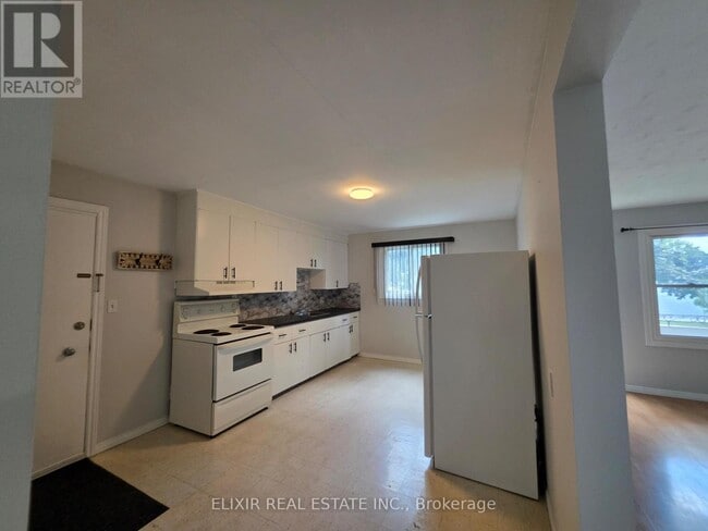 Photo - 362 Grey St Unit 3